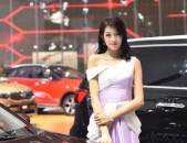 广州车模小姐姐周春晓,时尚与魅力的完美融合